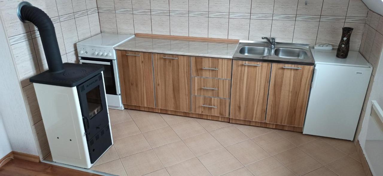 Apartment And Rooms D&J Zabljak  Ngoại thất bức ảnh