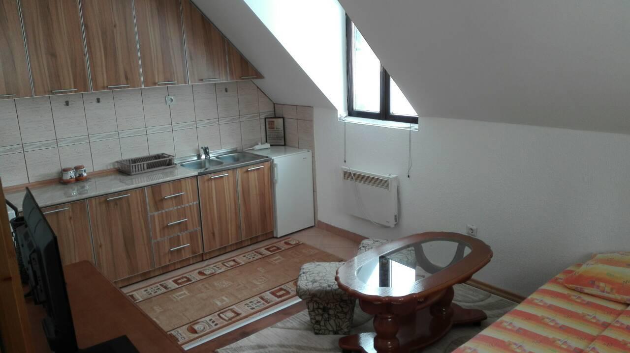 Apartment And Rooms D&J Zabljak  Ngoại thất bức ảnh